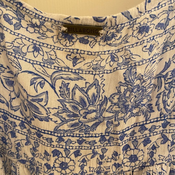 Blue and White Billabong dress mini - Picture 4 of 4